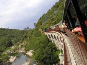 Dampfeisenbahn